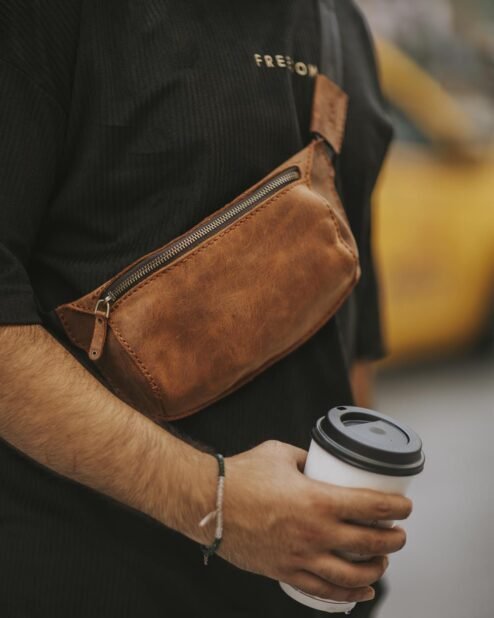 Crossbody Bel Çantası Eskitme Hakiki Deri Fındık 1035