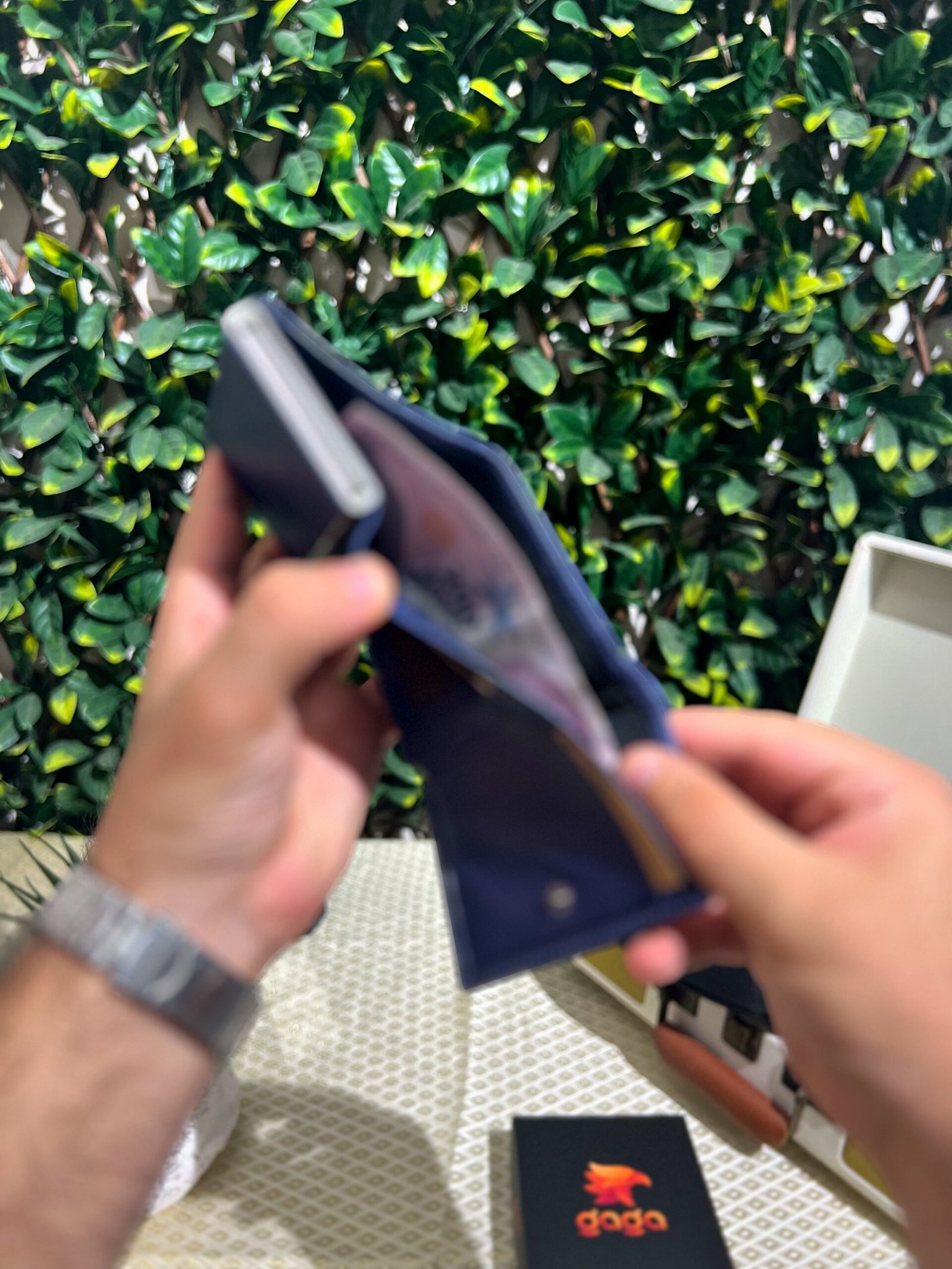 Created with RNI Films app. Profile 'None' Mekanizmalı Cüzdan Hakiki Deri Mavi 1001