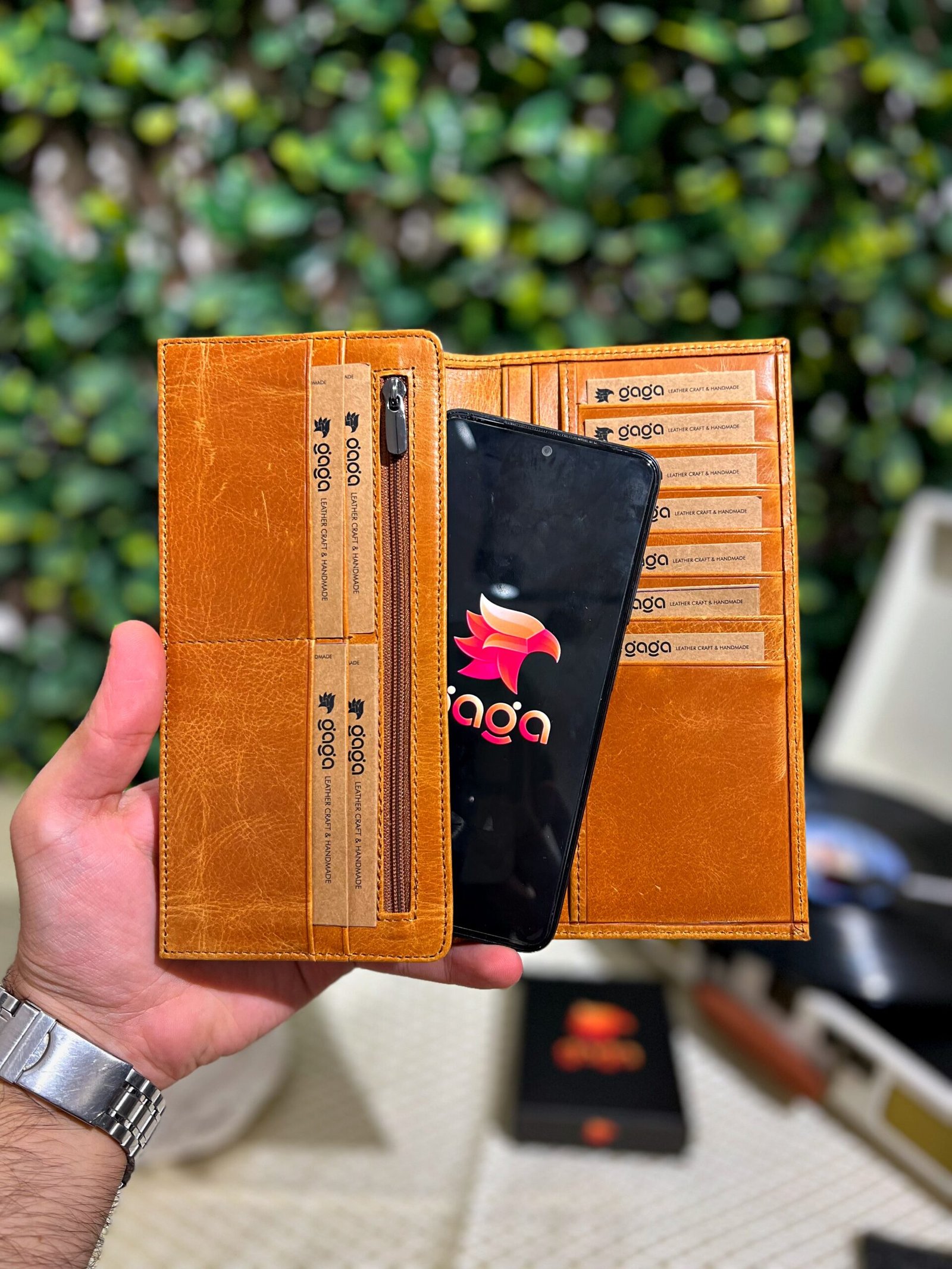 Created with RNI Films app. Profile 'None' Kapaklı Telefon Bölmeli Hakiki Deri Cüzdan Taba 1453