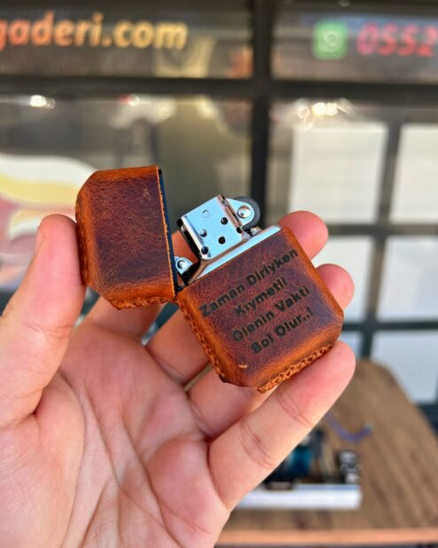 Hakiki Deri Zippo Çakmak Fındık 1077