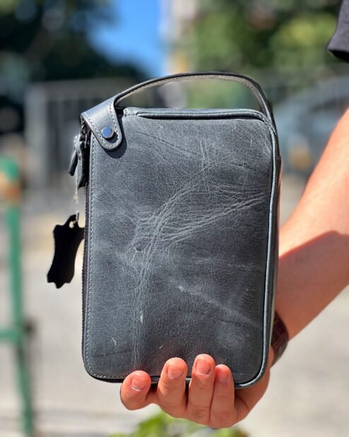 Dubai Hakiki Deri El Çantası Antrasit Füme 101