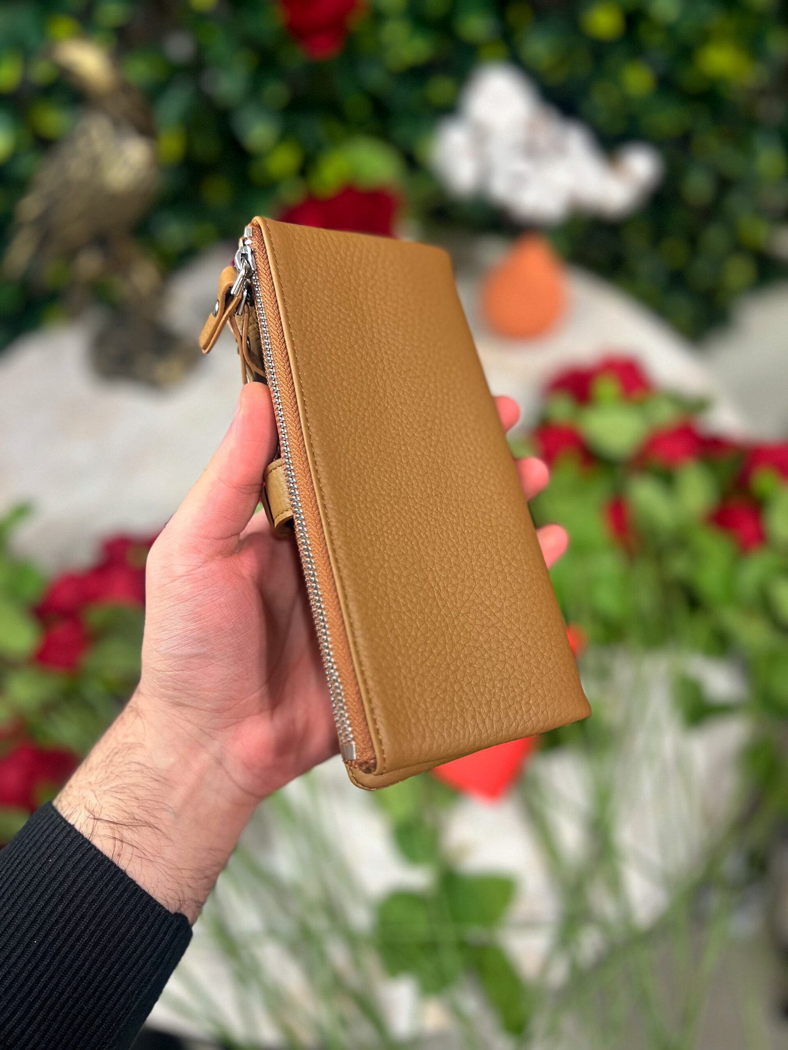 Created with RNI Films app. Profile 'None' Fermuarlı & Mıknatıslı Kadın Cüzdan Camel 1088