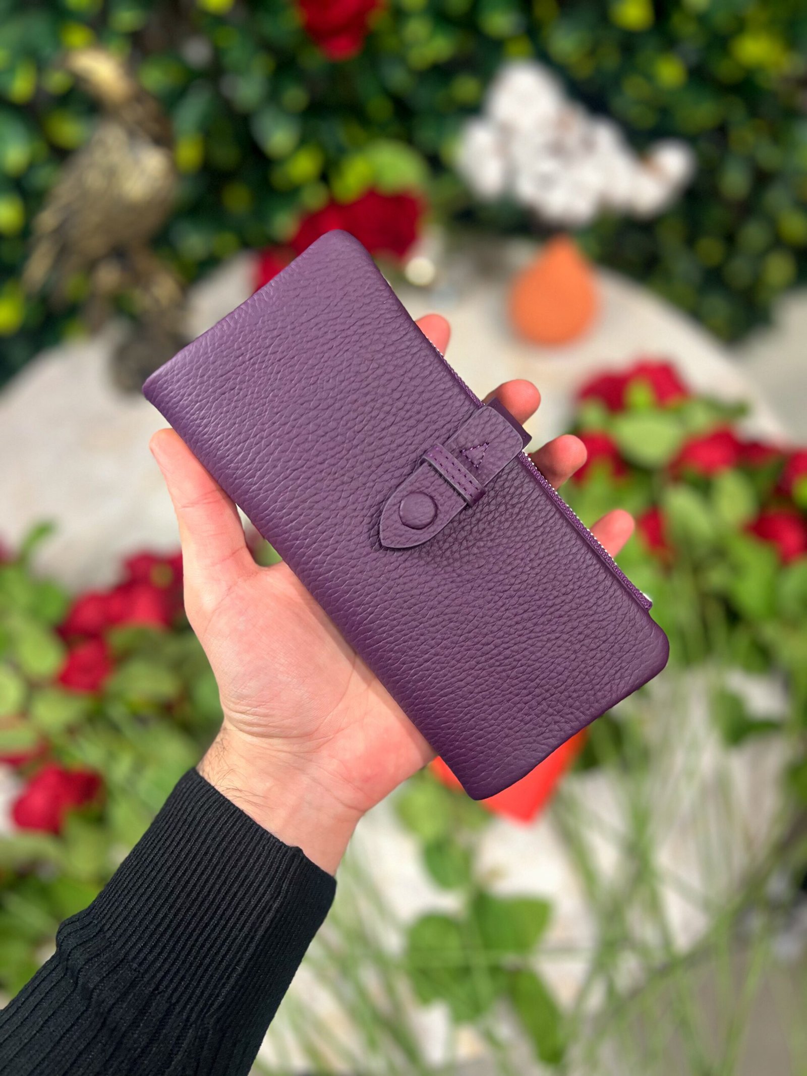 Created with RNI Films app. Profile 'None' Fermuarlı & Mıknatıslı Kadın Cüzdan Mor 1088